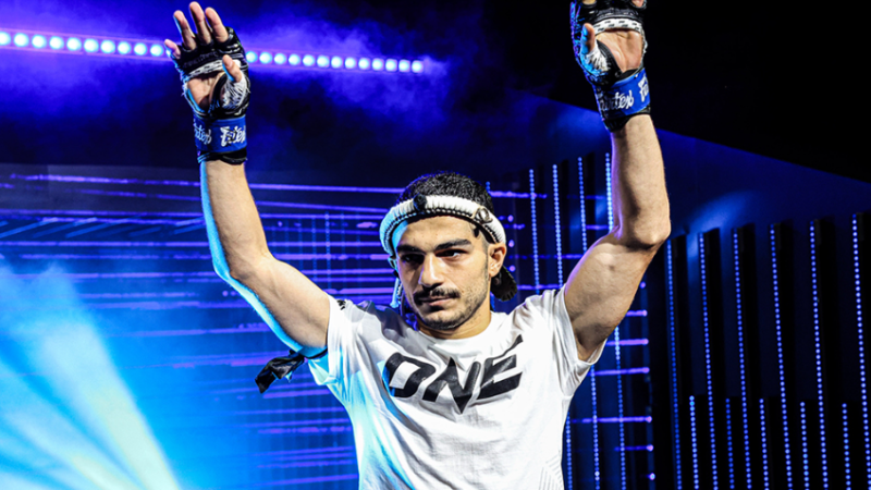 ครบเครื่องกว่า! “เมห์ดาด” มั่นใจรับมือแข้ง “ก้องชัย” ลุ้นล่าแต้ม 2 ไฟต์ติด