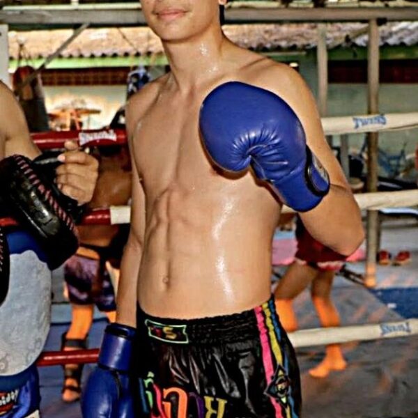 ขุนสยาม เกียรติตะวันชัย