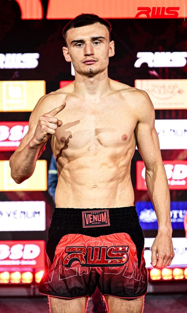 คิริล โคมูตอฟ