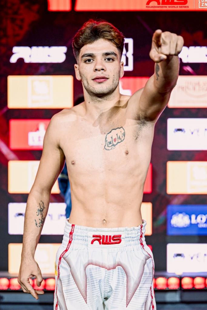 จาวาร์ด ธันเดอร์มวยไทย