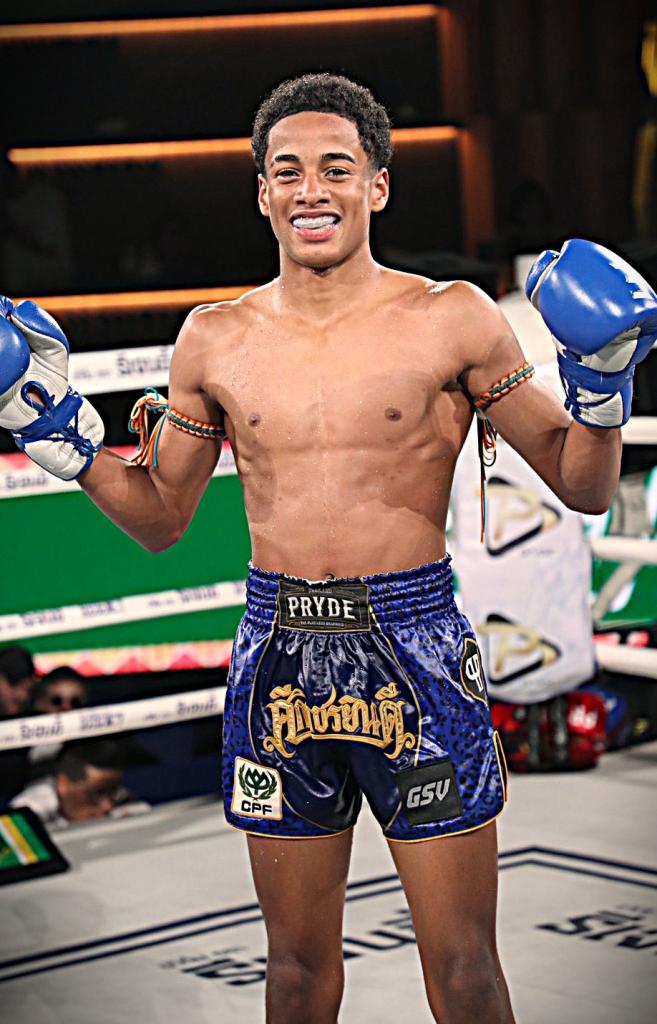 ตีโต้ เพชรยินดีอะคาเดมี่