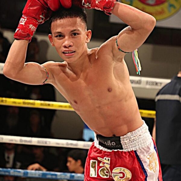 พรเพชร ท๊อปแฟรี่ยิม