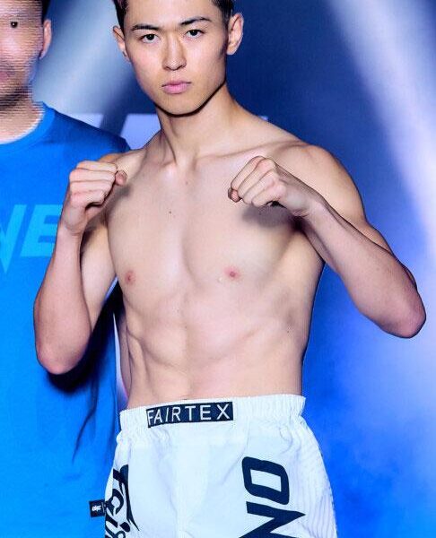 ฮิคารุ ฟูรุมูระยิม