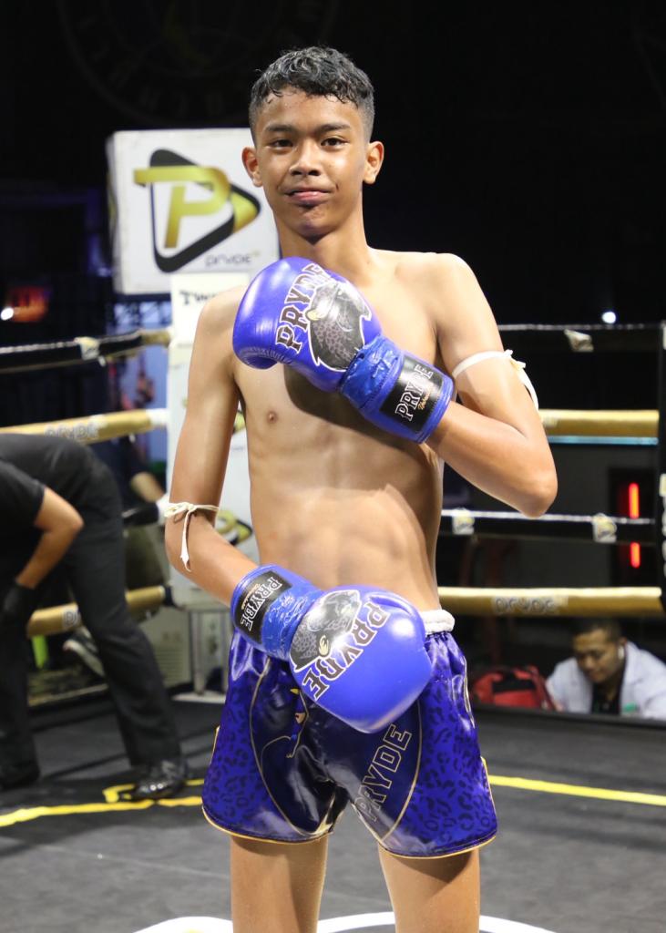 เด่นมีชัย จ.นพรัตน์