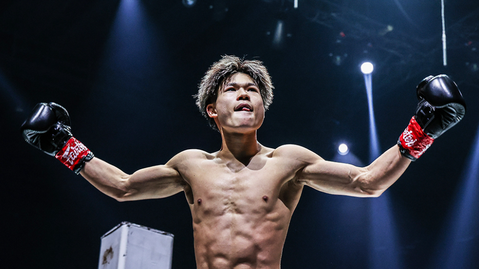 คนละชั้นกัน! “ฮิว” กร้าวสยบแกร่ง “ทาอิกิ” แบบเบ็ดเสร็จไร้ข้อแก้ตัว