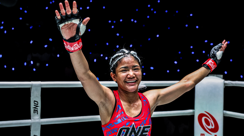 เดินหน้าล่าชัย! “ดวงดาวน้อย” พร้อมรับน้อง “ยานา ยิป” ด้วยอาวุธมวยไทยครบเครื่อง