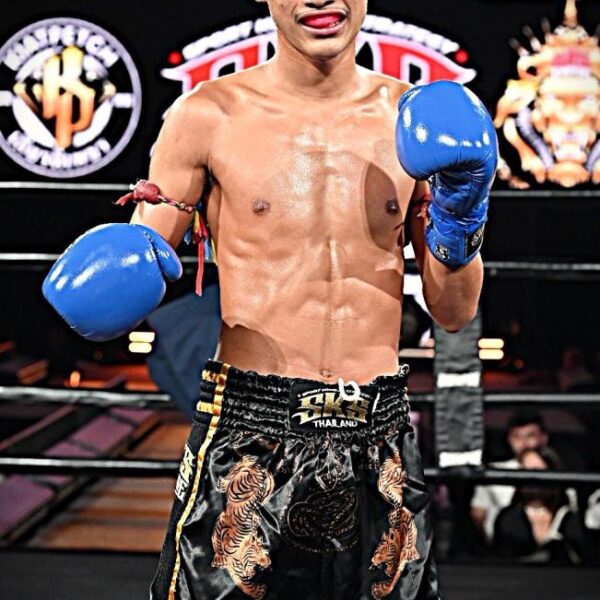 คนชลเล็ก โชติบางแสน