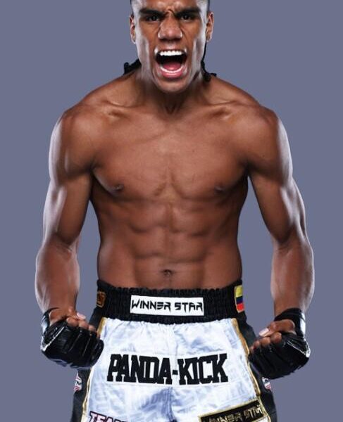 จอร์แดน เอสตูปินาน