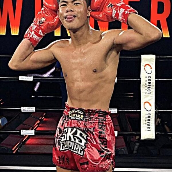 พยัคฆ์บูรพา ศิษย์หลวงพี่น้ำฝน