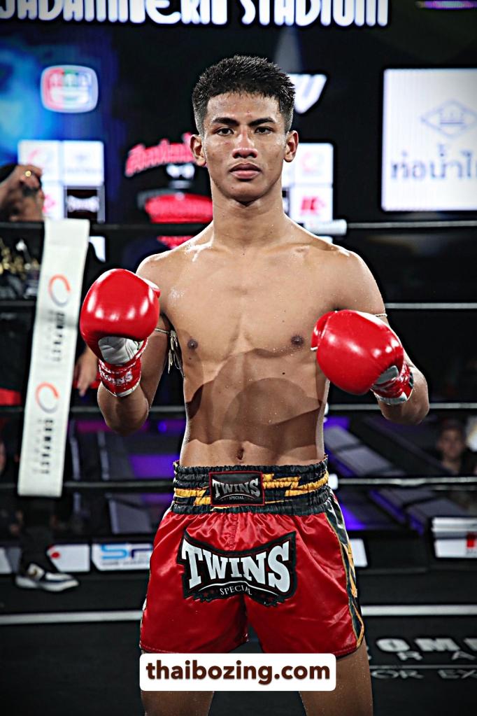 ยอดวันเผด็จ ส.โชคมีชัย