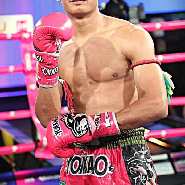 ยอดสิงห์ดำ เกียรติกำธร