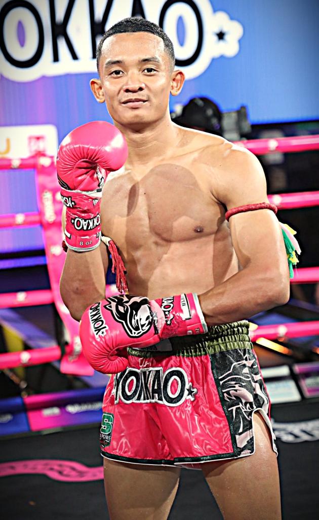 ยอดสิงห์ดำ เกียรติกำธร