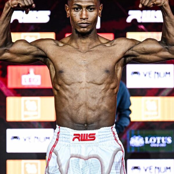 อัคราม อูซิบี่