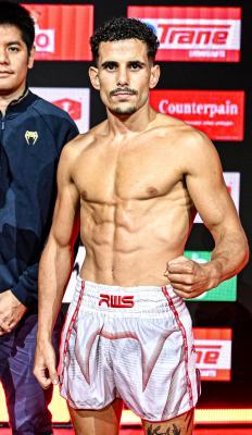 อัลเบิร์ต คัมโปส ภูเก็ตไฟต์คลับ