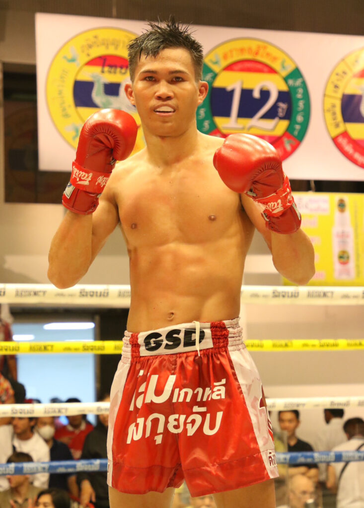 เพชรวิเศษ เพชรเกียรติเพชร