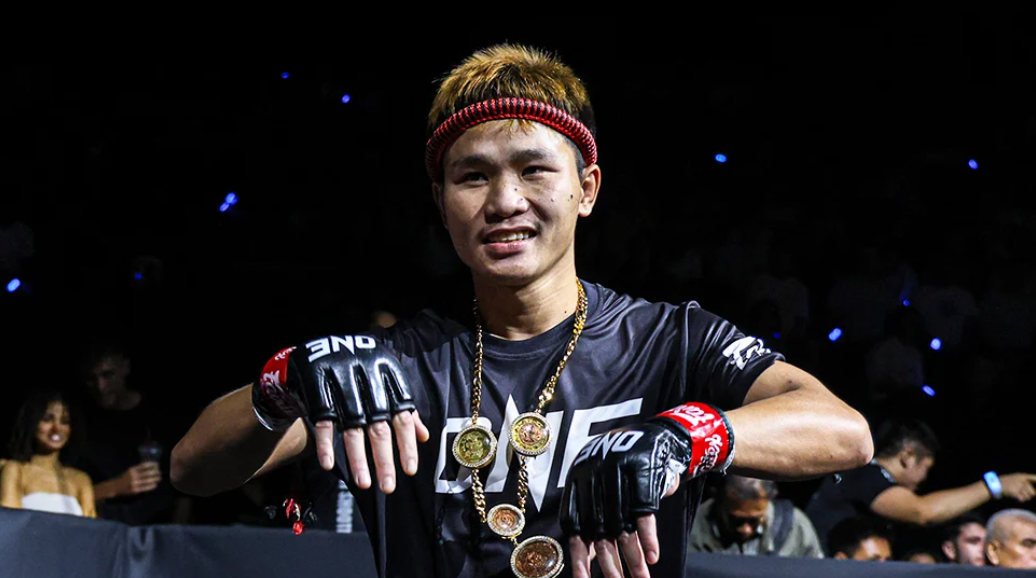 สดกว่าได้เปรียบ! “กล้ารบ” มั่นใจสยบเก๋า “ศรศึกน้อย” ลุยล่าชัย 3 ไฟต์ติด ศึก ONE ลุมพินี 171